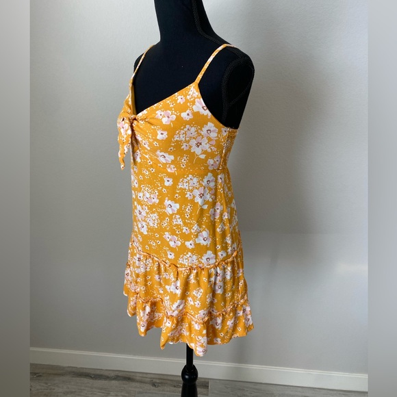 Lily Rose Yellow Sundress Size Small Worn one time. - Picture 4 of 11